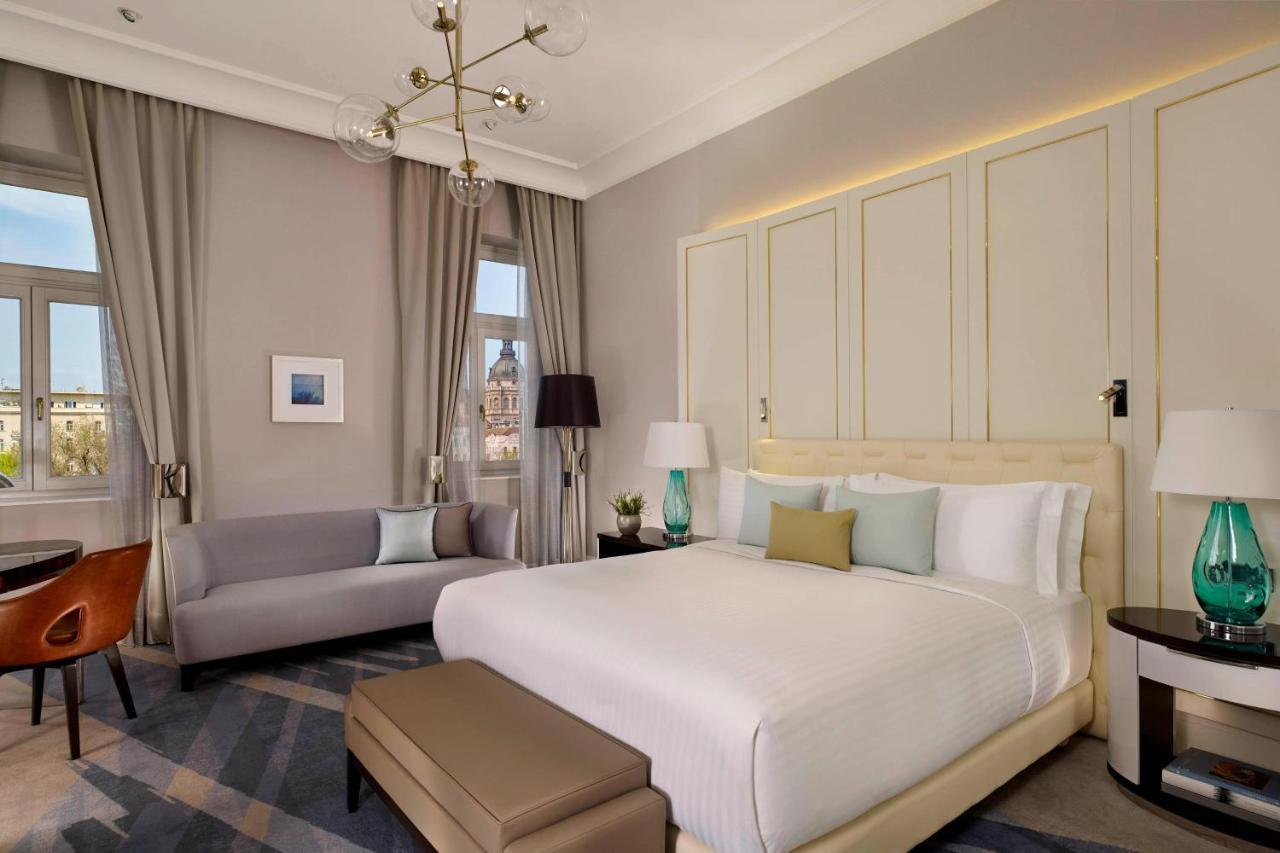 Superior King Room,1360449317:JPEG